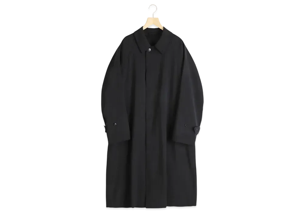 COMOLI Wool Gabard Bar Collar Coat "Black"