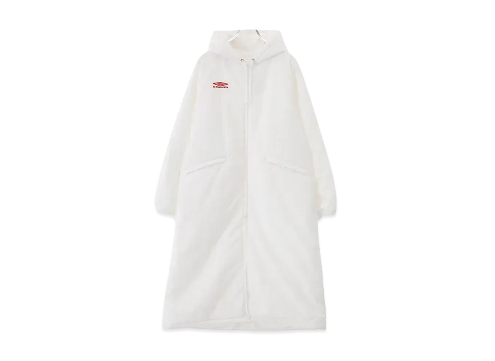 COMOLI x UMBRO F.C Bench Coat "White"