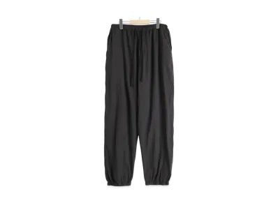 COMOLI Silk Product Dyed Drawstring Pants "Black"
