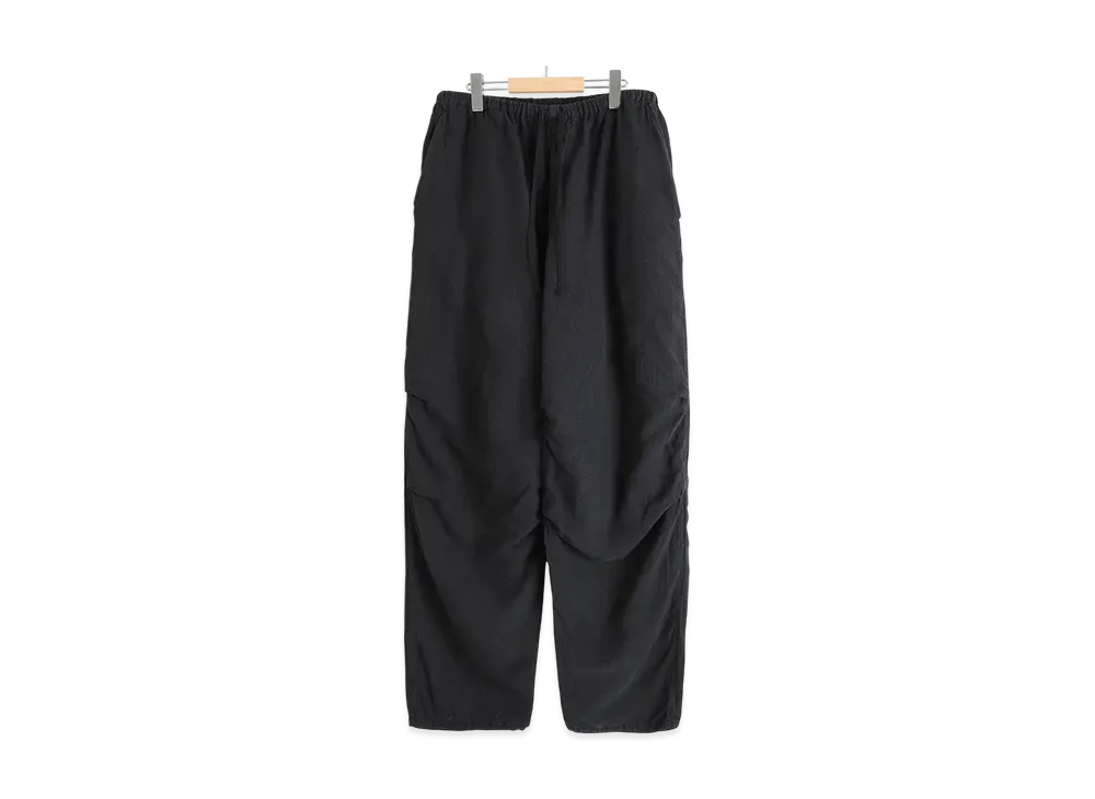 COMOLI Fade Black Knee Tuck Pants "Black"