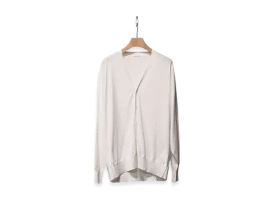 COMOLI 18G V-Neck Cardigan "White"