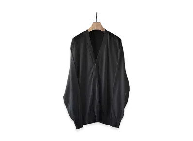 COMOLI Cotton V-Neck Cardigan "Fade Black"