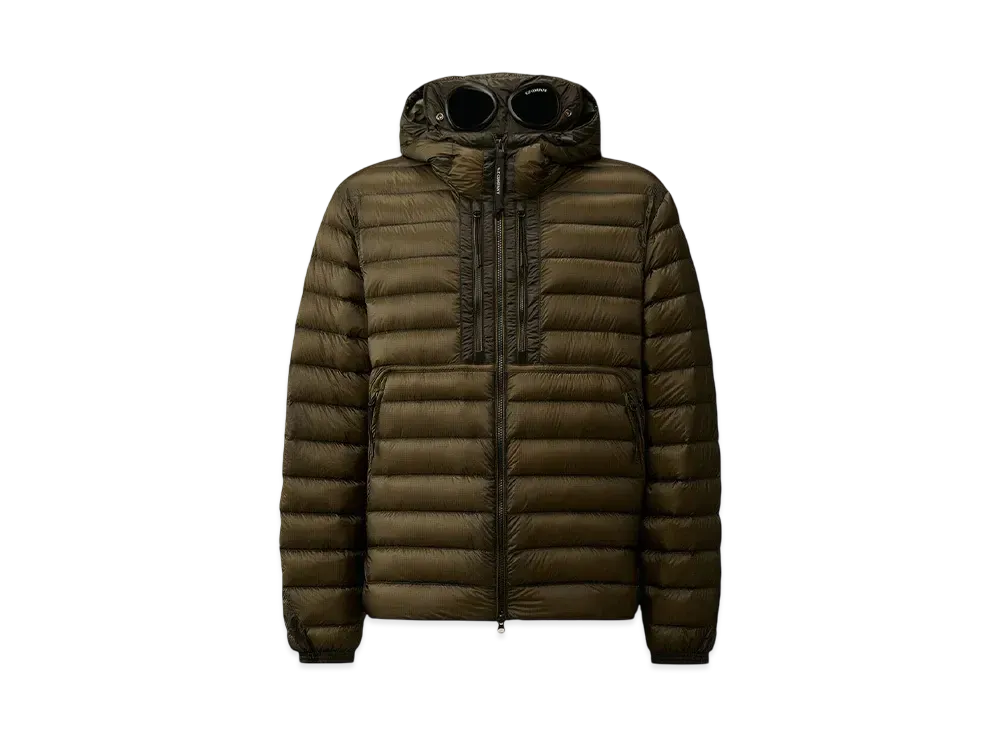C.P Company D.D. Shell Goggle Down Jacket "Grape Leaf"