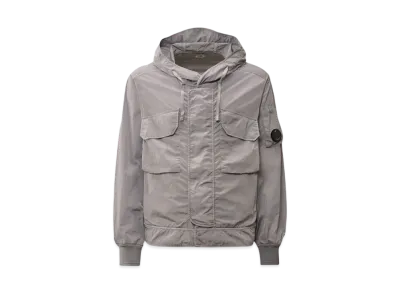 C.P. Company Chrome-R Hooded Lens Jacke "Lavander Violet"