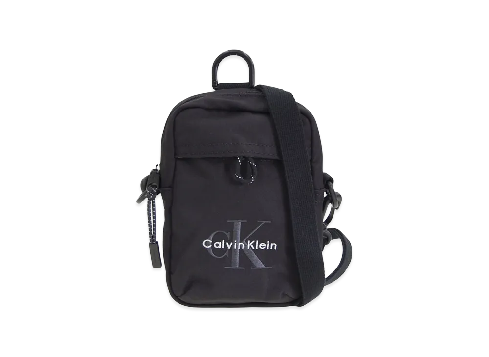 Calvin Klein Bold Logo Nylon Slim Reporter "Black"