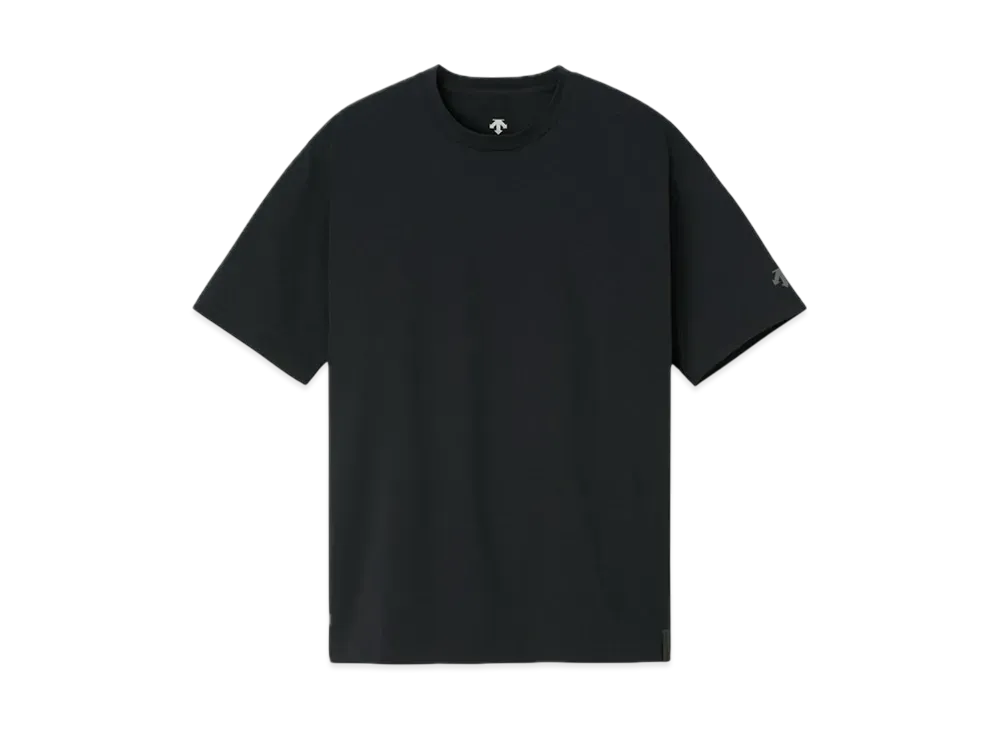DESCENTE ALLTERRAIN Graphic T-Shirts "Graphite Navy"