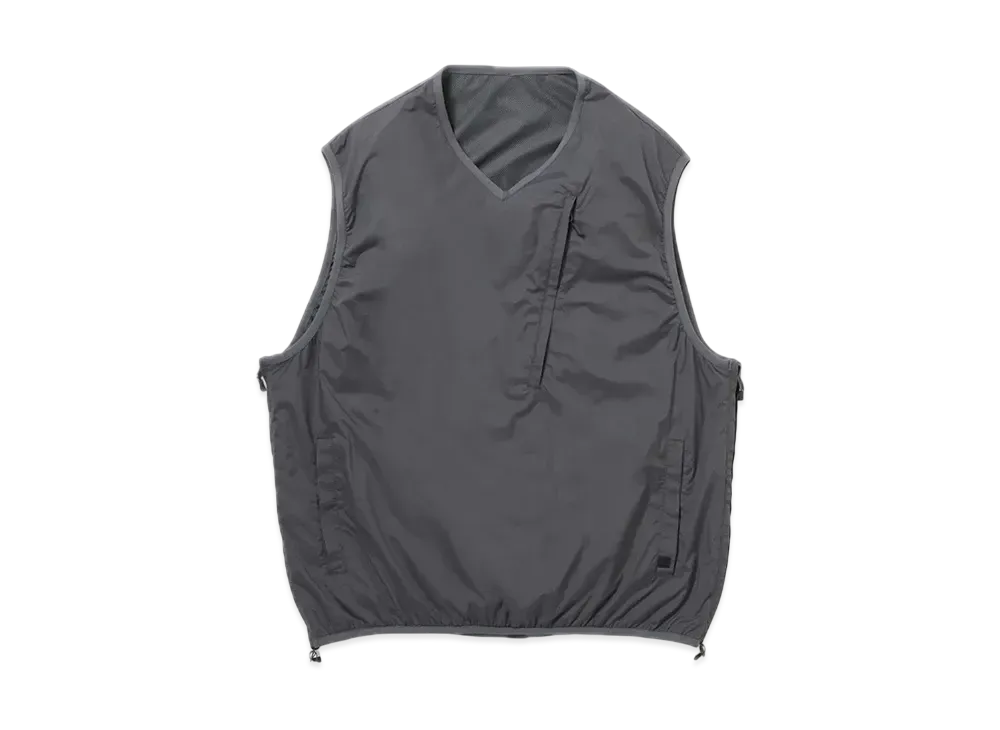DAIWA PIER39 Tech Reversible Field Vest "Charcoal"