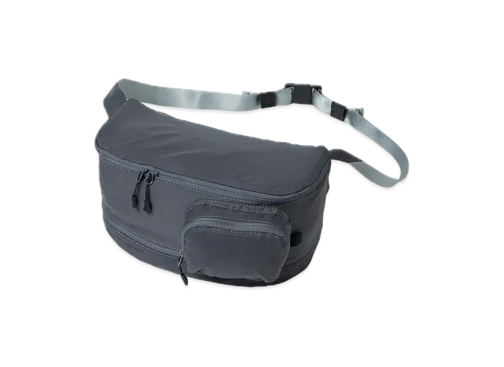 DAIWA PIER39 Tech Travel Expand Fanny Bag "Charcoal"