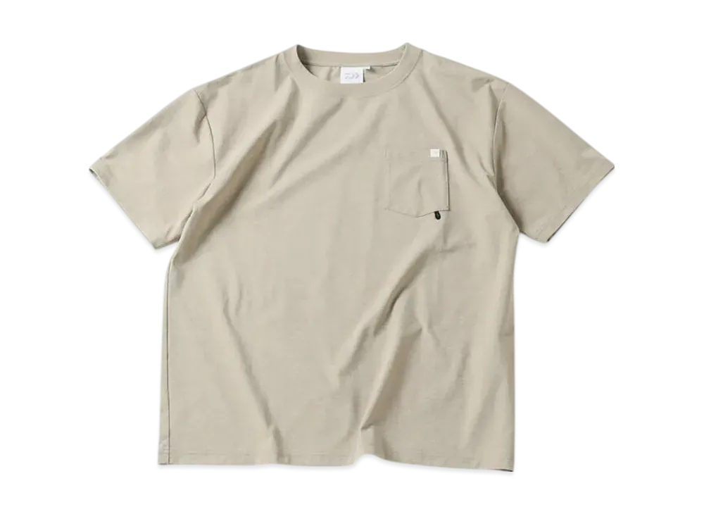 DAIWA JOURNAL STANDARD relume Exclusive Pocket Tee "Beige"
