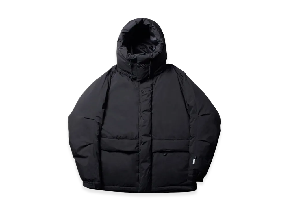 DAIWA PIER39 Gore-Tex Infinium Expedition Down Jacket "Black"