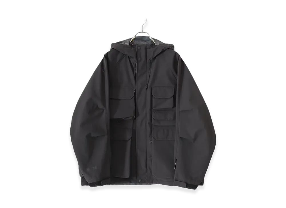 DAIWA PIER39 Gore-Tex Infinium Tech Mountain Parka "Black"