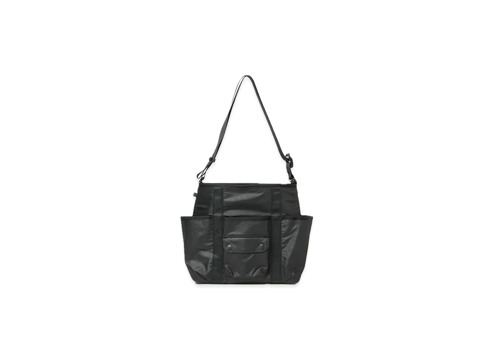 DAIWA PIER39 Tech Reversible One Shoulder Bag "Black"