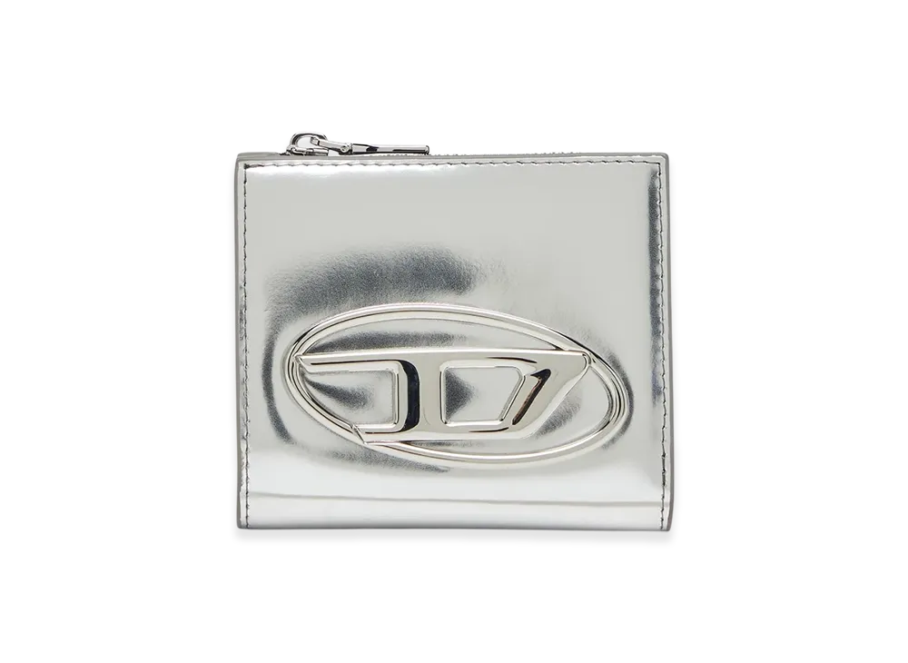 Diesel 1Dr Bi Fold Zip L Bi-Fold Card Holder In Mirrored Leather "Silver"