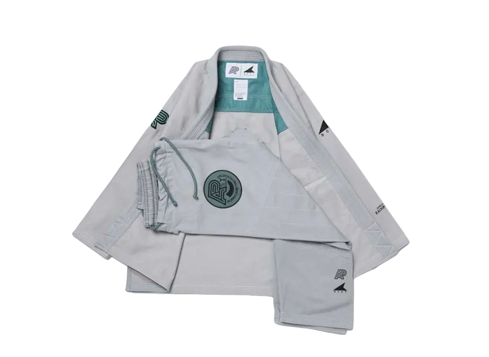 DESCENDANT x ALBINO&PRETO GLM GI A&P DCDT "Gray"