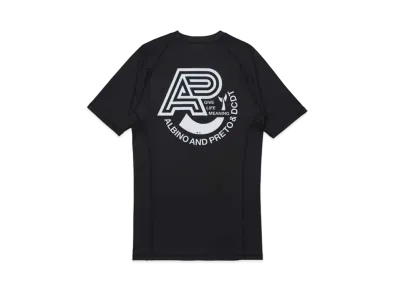 DESCENDANT x ALBINO&PRETO GLM Rashguard SS A&P DCDT "Black"