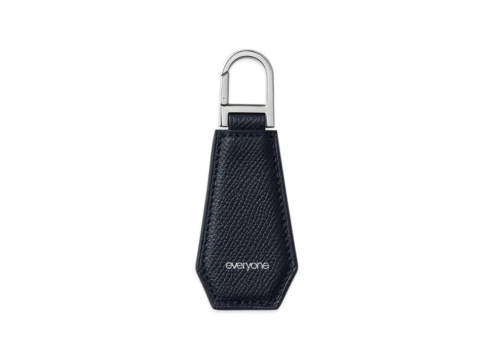 everyone x Tomo Nariai Leather Key Tag "Navy"