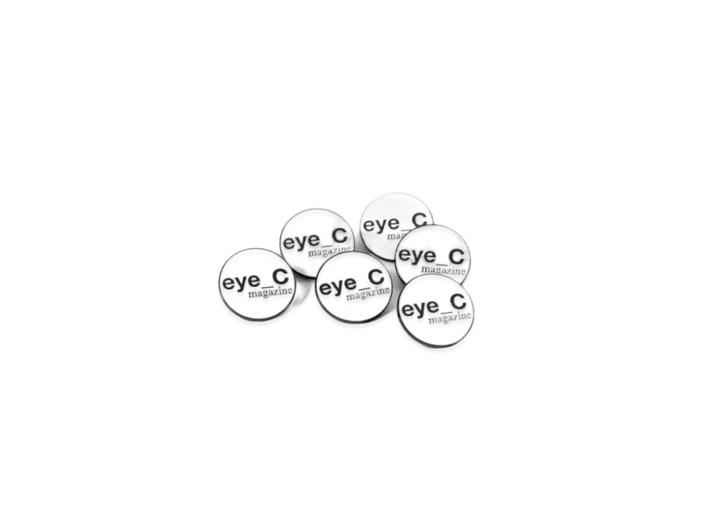 eye_C Mag Pin "White"