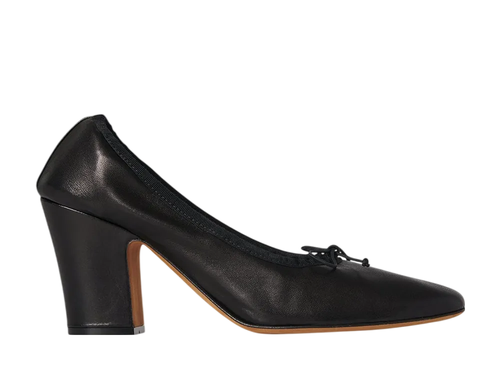 The Row Women's Awar Pump in Leather "Black"