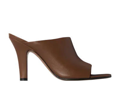 The Row Women's Signum Mule in Leather "Mousse"