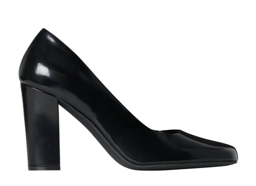 The Row Women's Penelope High Pump in Leather "Black"