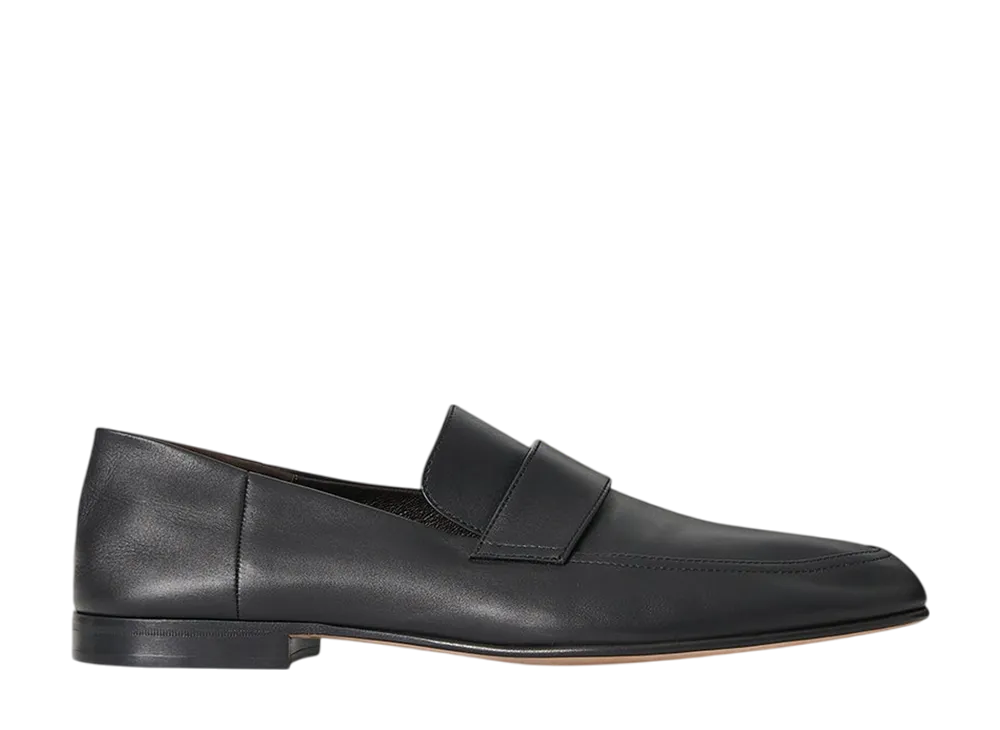 The Row Classic Loafer in Leather "Black"