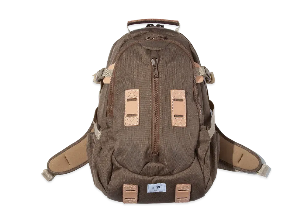 F/CE. 950 Travel BP S "Coyote"