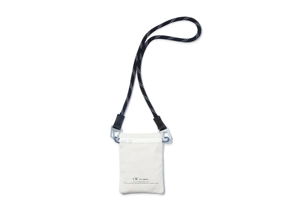 F/CE. W.R Canvas Map Pochette "Ivory"