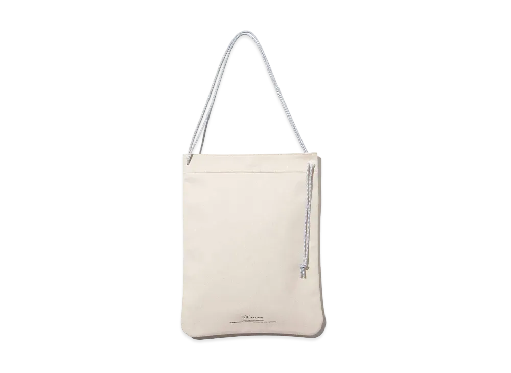 F/CE. W.R Canvas Shoulder "Ivory"