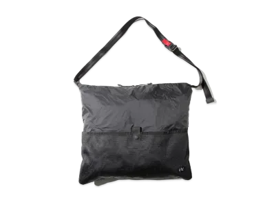 F/CE. Recycle Packable One Shoulder "Black"