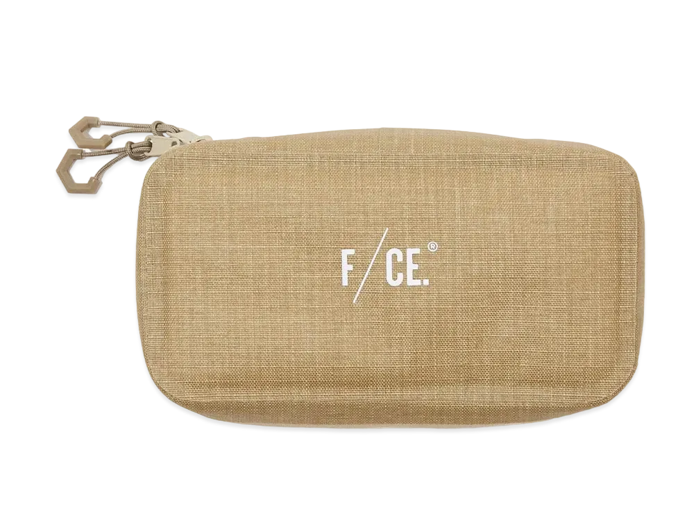 F/CE. No Seam Passport Case "Beige"