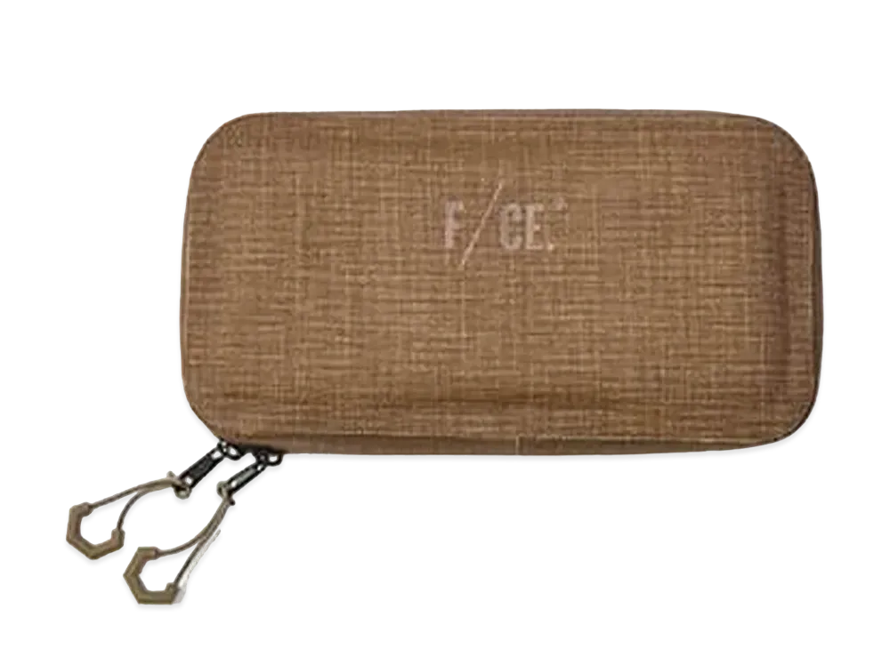 F/CE. No Seam Passport Case "Camel"