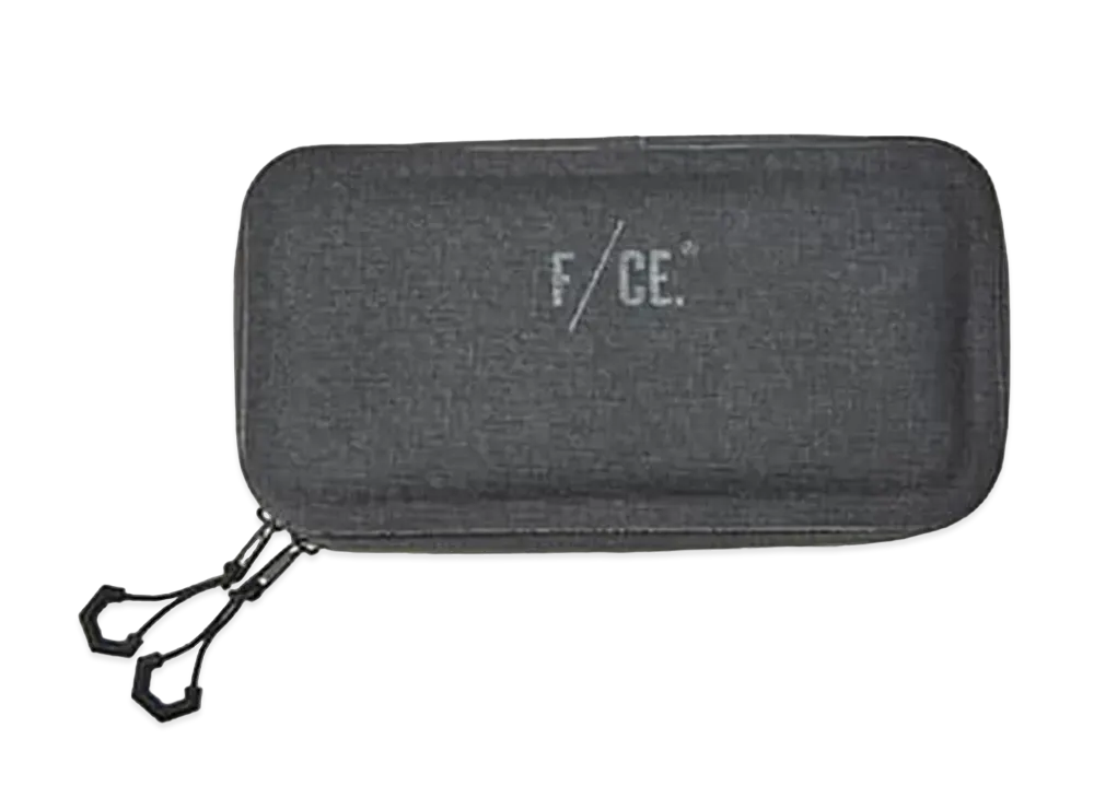 F/CE. No Seam Passport Case "Black"