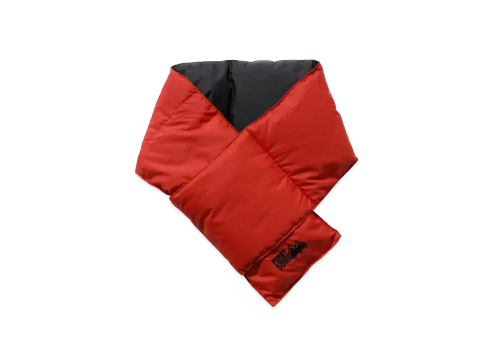 ファーストダウン リバーシブル ダウン マフラー "レッド/ブラック"