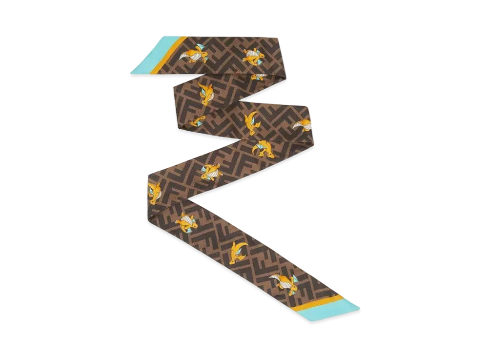 ポケモン x フラグメント x フェンディ カイリュー ラッピー シルク スリムスカーフ "マルチカラー" FXT011AQQVF0FDM