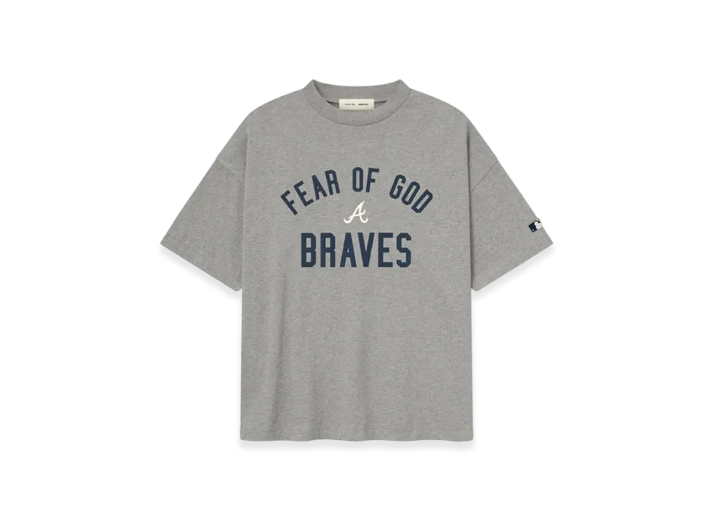 FEAR OF GOD x MLB ESSENTIALS Braves Tee "Dark Heather"