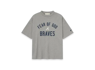 FEAR OF GOD x MLB ESSENTIALS Braves Tee "Dark Heather"