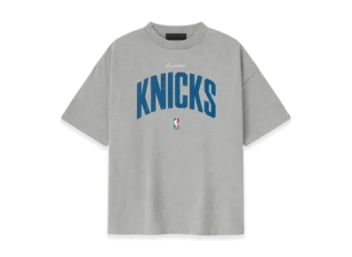 FEAR OF GOD ESSENTIALS Knicks 90s Tee "Concrete Heather"
