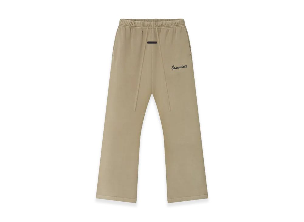 FEAR OF GOD ESSENTIALS Training Classic Flare Sweatpant "Faded Dune"