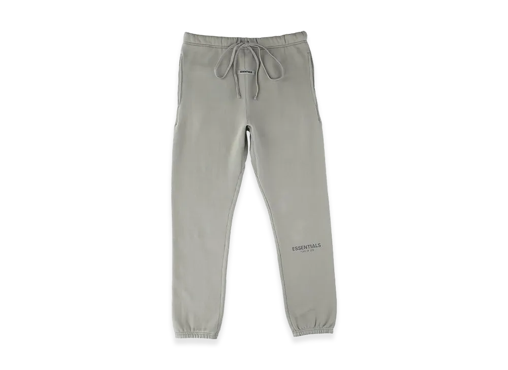 FEAR OF GOD ESSENTIALS Reflector Logo Sweatpants "Khaki"