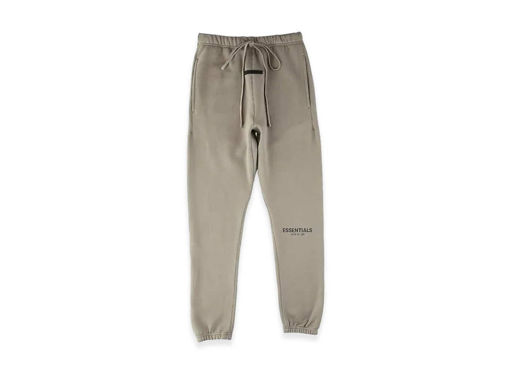 FEAR OF GOD ESSENTIALS Reflector Logo Sweatpants "Moss"