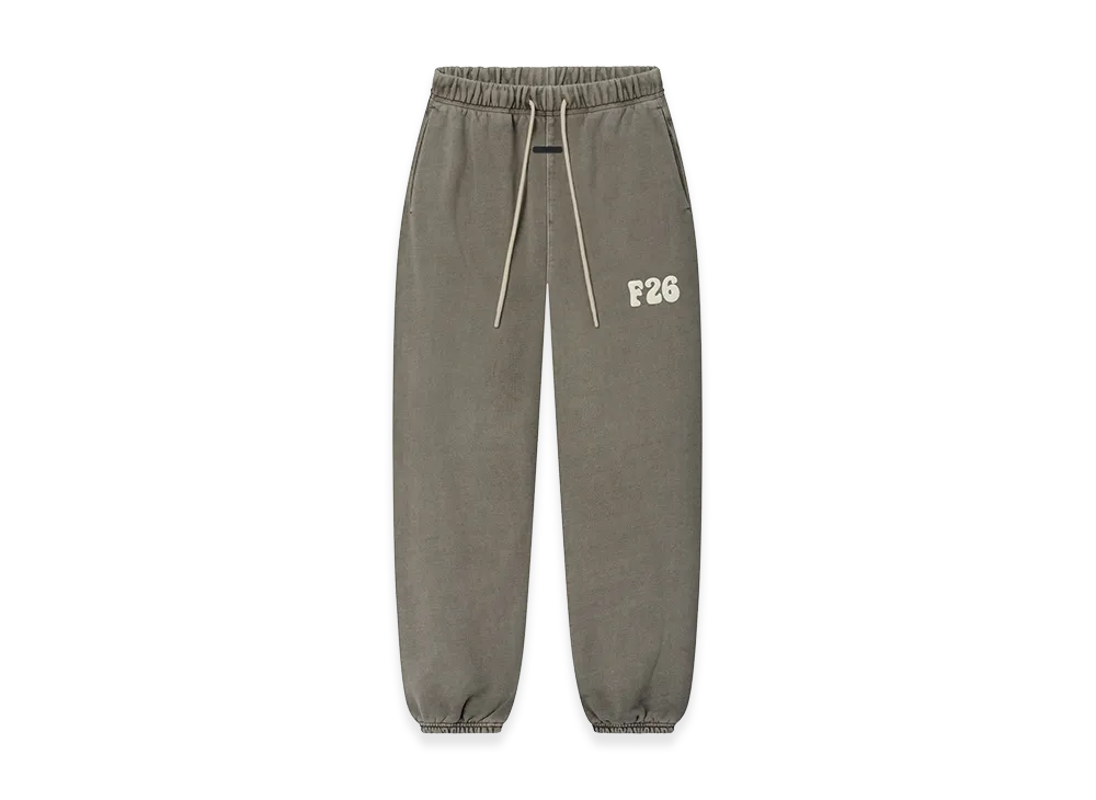 FEAR OF GOD ESSENTIALS Women's Classic Fleece Sweatpant "Washed Seal"