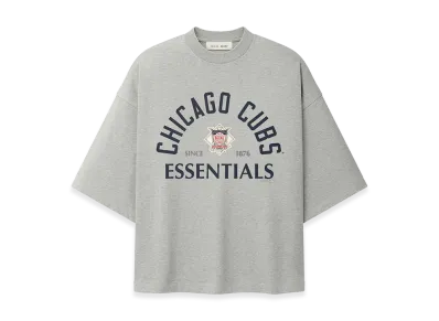 FEAR OF GOD ESSENTIALS Cubs National League Merch Tee "Concrete Heather"