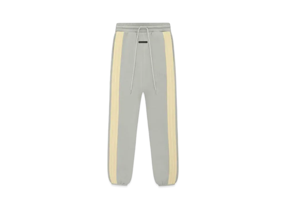 FEAR OF GOD x adidas FEAR OF GOD ATHLETICS Heavy Fleece Sweatpants "Sesame"