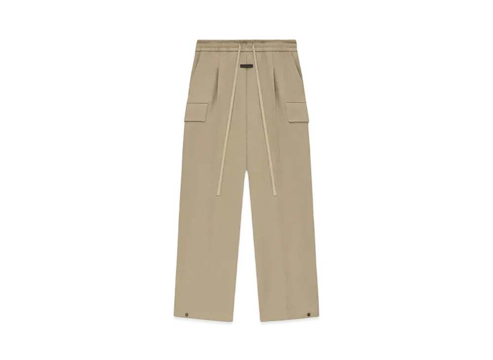 FEAR OF GOD エッシェンシャルズ カーゴパンツ FEAR OF GOD（ワークパンツ/カーゴパンツ）のフリマアイテム一覧