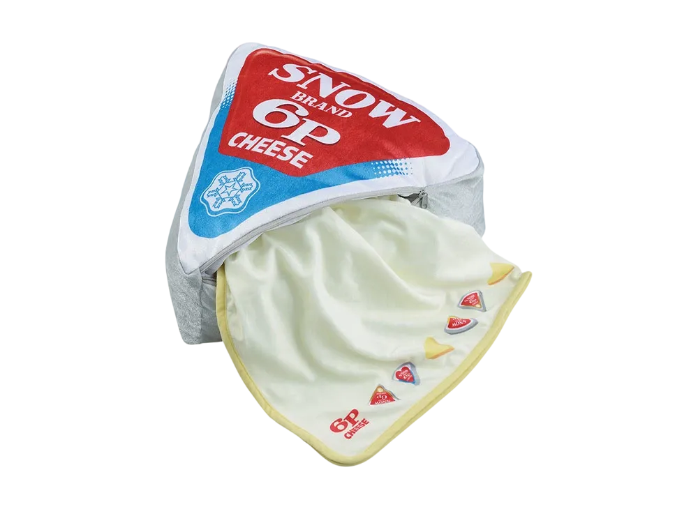 BANDAI "Ichiban Kuji" -Snow Brand Megmilk- Last One Prize "6P Cheese" Blanket in Cushion