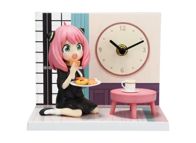 BANDAI "Ichiban Kuji" -SPYxFAMILY Care for another?- A Prize Figure with clock