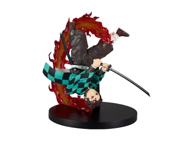 BANPRESTO "VIBRATION STARS PLUS" -Demon Slayer : Kimetsu no Yaiba- Tanjiro Kamado