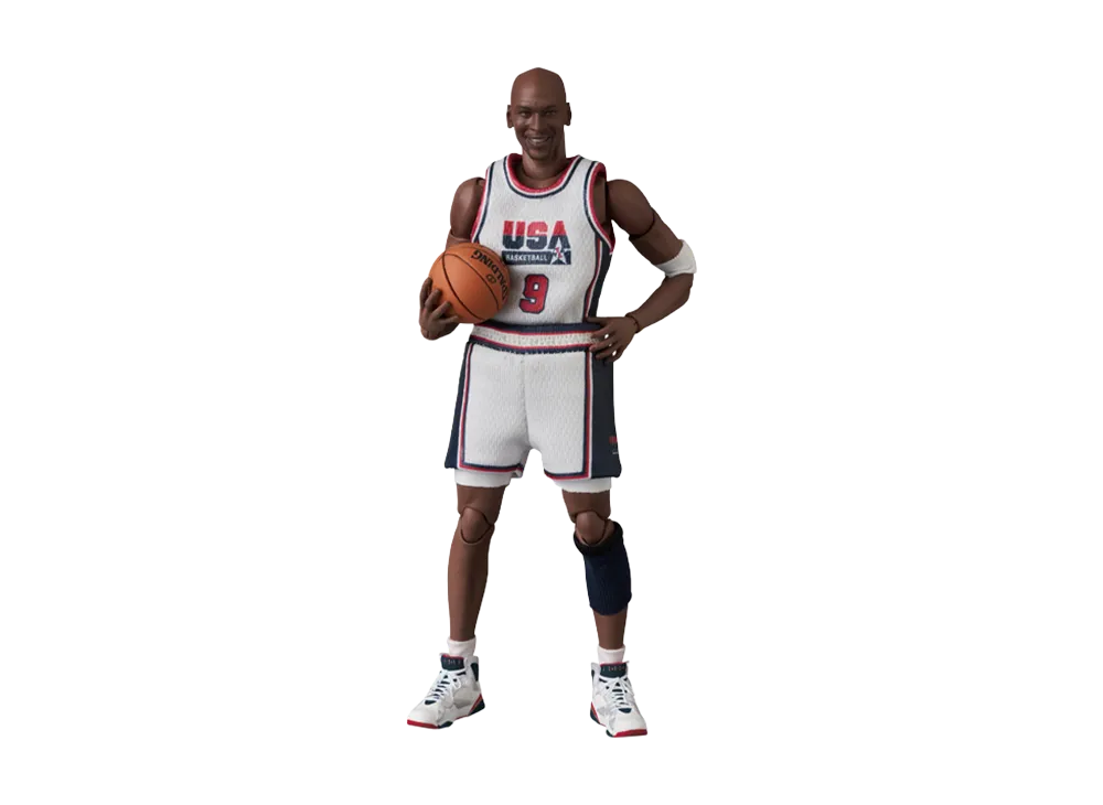 MEDICOM TOY "MAFEX No.132" Michael Jordan(1992 Team Usa)