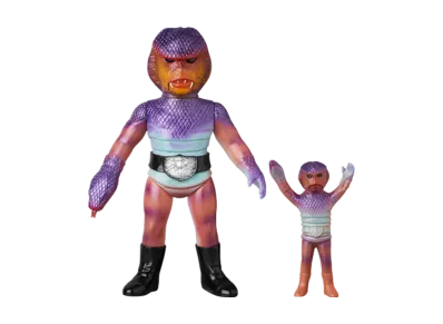 MEDICOM TOY "Toei Retro Sofvi Collection" -Masked Rider- Cobra Man (New Color Luminous) + Mini Soft Vinyl