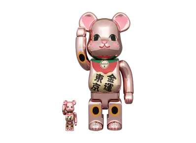 MEDICOM TOY "BEARBRICK" Bearbrick Maneki-Neko (Lucky Cat) - Tokyo - Peach Gold Plated - 100% & 400%